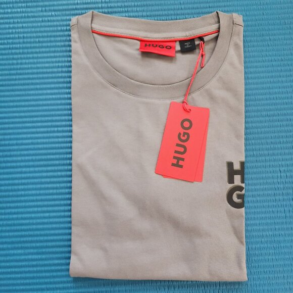 NEW MENS HUGO cotton-jersey t-shirt with stacked logo print grey LARGE - Picture 2 of 3